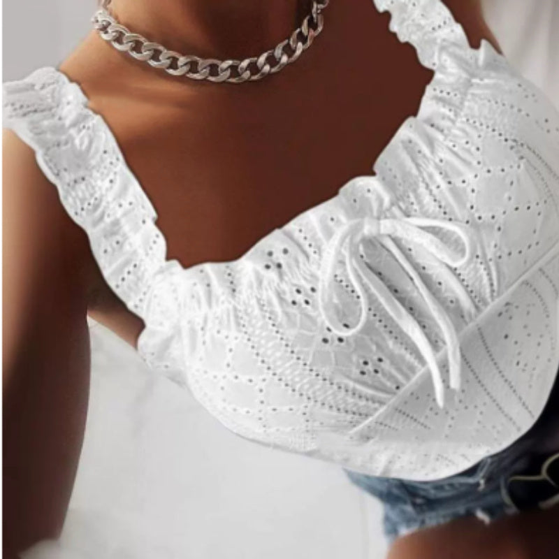 Evelyn – Tanktop mit Lochstickerei am Saum