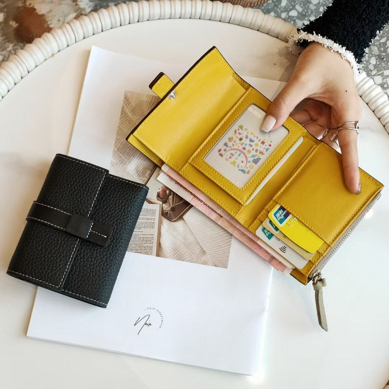 Damen Geldbörse aus Echtleder ⎜ Kurze Brieftasche mit Farbkontrast und mehreren Kartenfächern für den Alltag