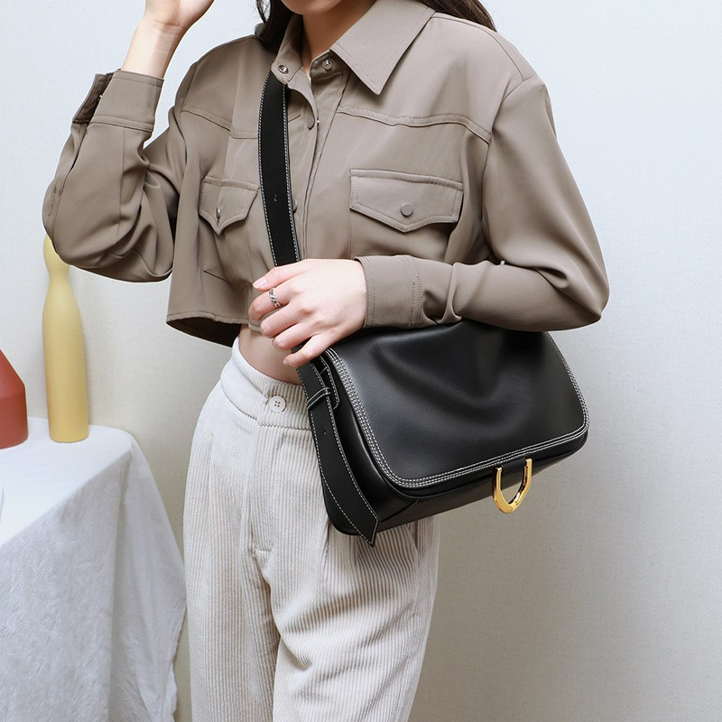 Umhängetasche für Damen ⎜ Modische Schultertasche mit großer Kapazität und edlem Design für Alltag und Freizeit