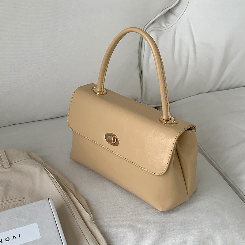 Handtasche für Damen ⎜ Elegante Umhängetasche in Lederoptik mit Drehverschluss und stabilem Tragegriff