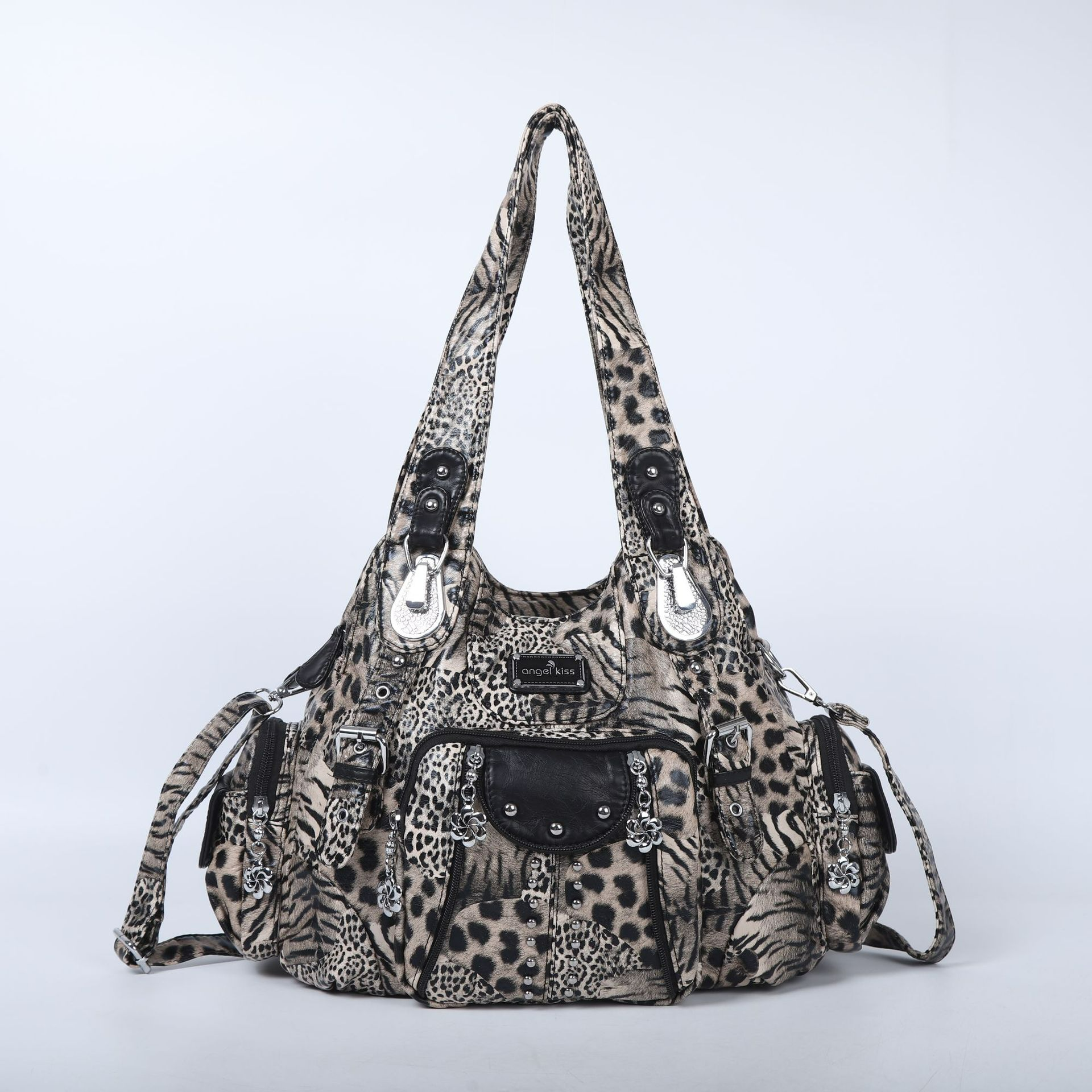 Damen Schultertasche mit Zieranhängern ⎜ Modisches Design mit praktischen Außentaschen und verstellbarem Gurt