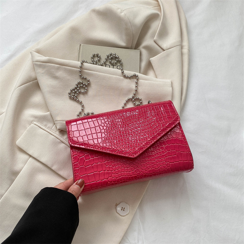 Elegante Handtasche für Damen ⎜ Schlichtes Design mit edlem Quilting und praktischer Schultertragefunktion