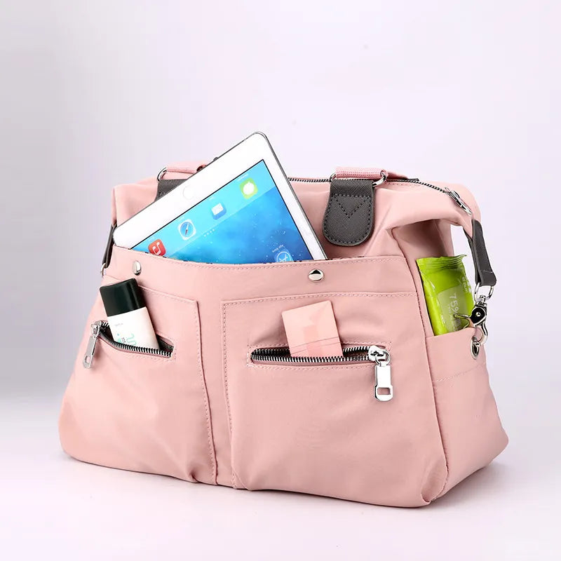 Schultertasche für Damen ⎜ Robuste Nylon-Tasche mit Reißverschlussfächern und verstellbarem Gurt für Alltag und Reisen