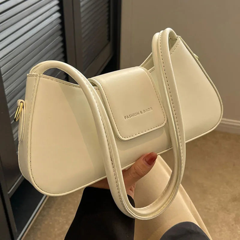 Schultertasche für Damen ⎜ Elegante Baguette-Bag im schlichten Design für Alltag und Freizeit