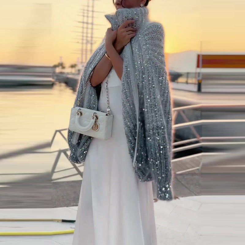 Clara | Der Elegante, Schimmernde Seiden-cardigan
