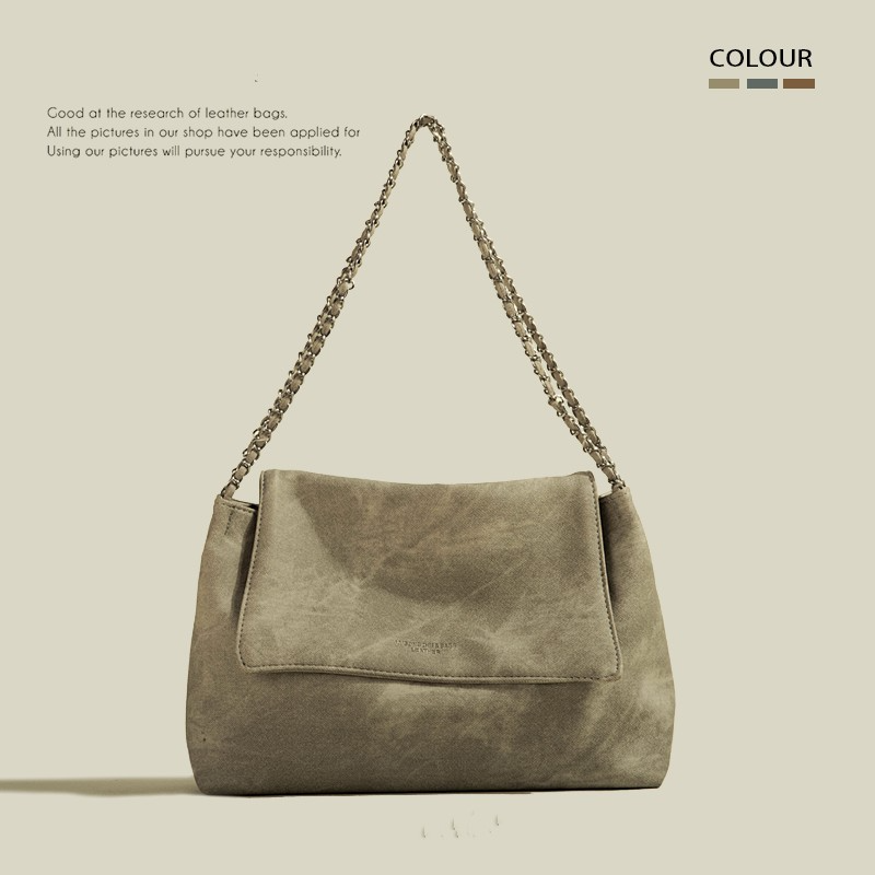 Damen Schultertasche Mit Kette ⎜ Geräumige Unterarmtasche Mit Weicher Oberfläche Und Elegantem Klappverschluss