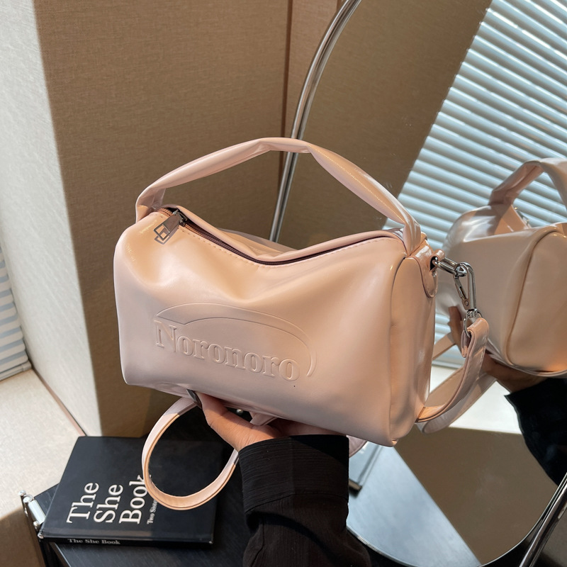 Schultertasche für Damen ⎜ Modische Umhängetasche mit großem Innenfach und abnehmbarem Riemen für den Alltag