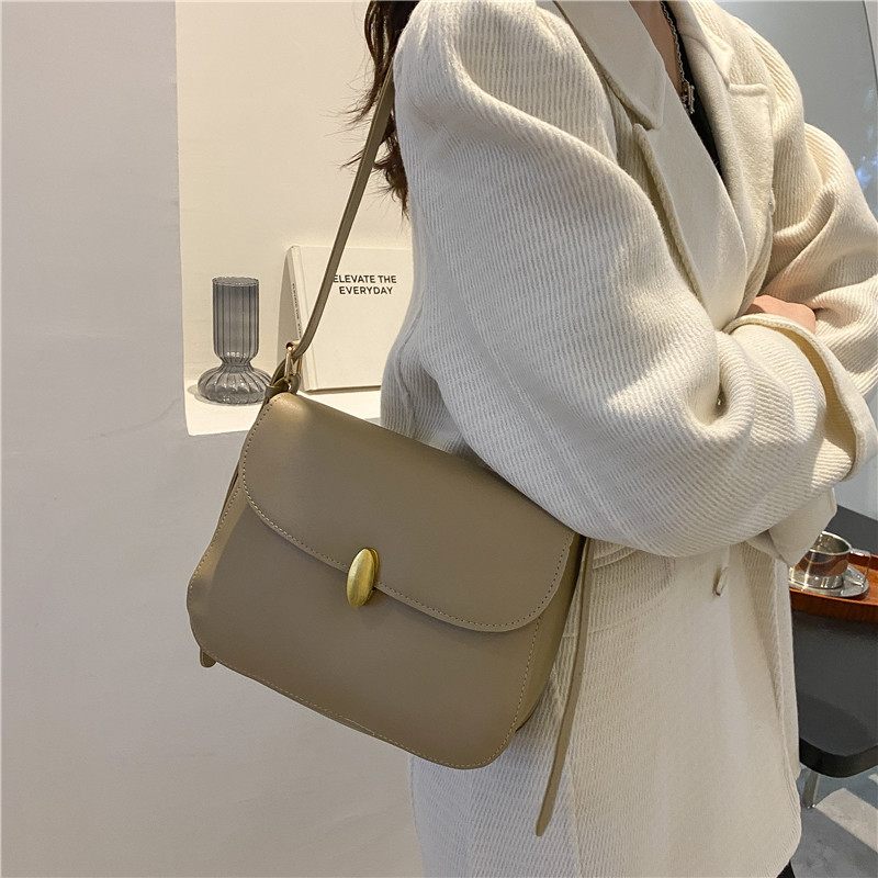 Crossbody Bag für Damen ⎜ Schlichte Schultertasche im Retro-Stil für Alltag, Büro und Freizeit