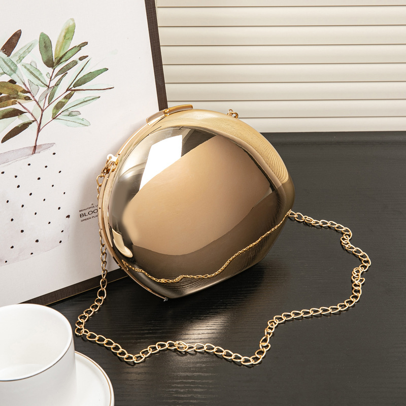 Clutch für Damen ⎜ Elegante Hartschalen-Abendtasche in Ei-Form mit goldener Kette für festliche Anlässe