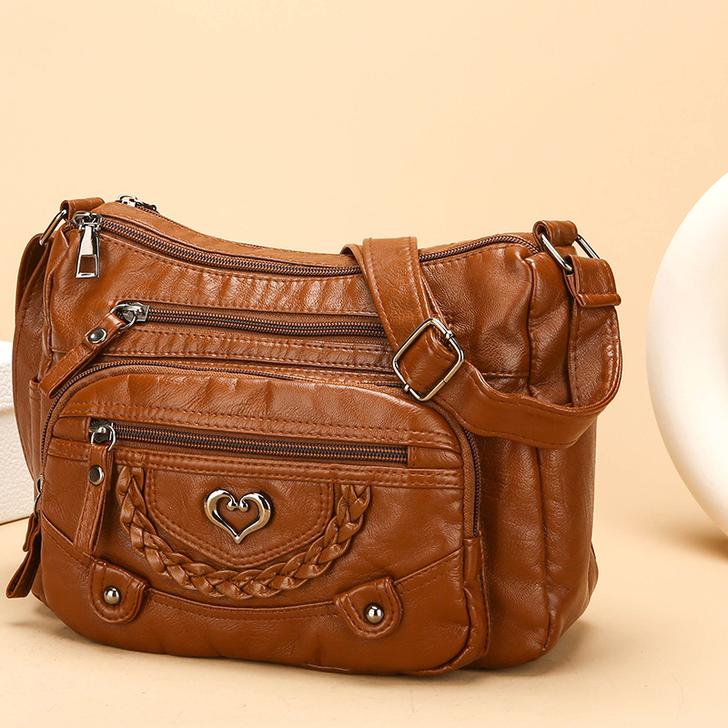 Schultertasche für Damen ⎜ Modische Umhängetasche mit Herzdetail und mehreren Reißverschlussfächern