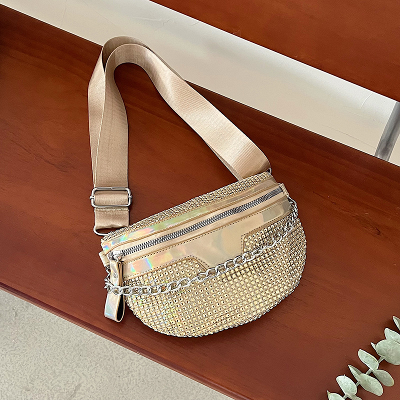 Damen Gürteltasche mit Glitzer-Details ⎜ Stylische Umhängetasche mit Kette und Verstellbarem Schulterriemen