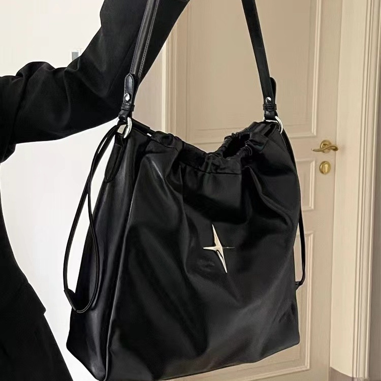 Shopper Tasche für Damen mit Zugband ⎜ Große Schultertasche für Sommer, Alltag und stilvolle City-Outfits