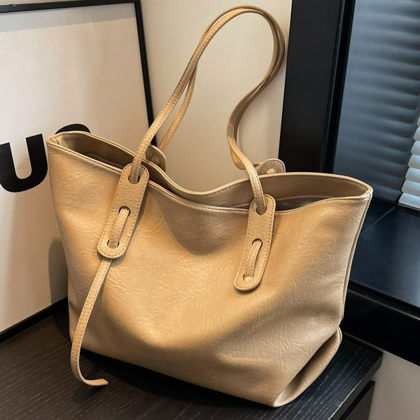Shopper Tasche für Damen ⎜ Modische Schultertasche in Lederoptik mit großem Stauraum für Alltag und Büro