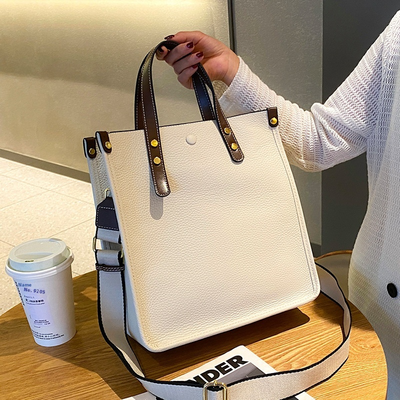 Business Handtasche für Damen ⎜ Große Ledertasche mit Schulterriemen und stabilem Griff