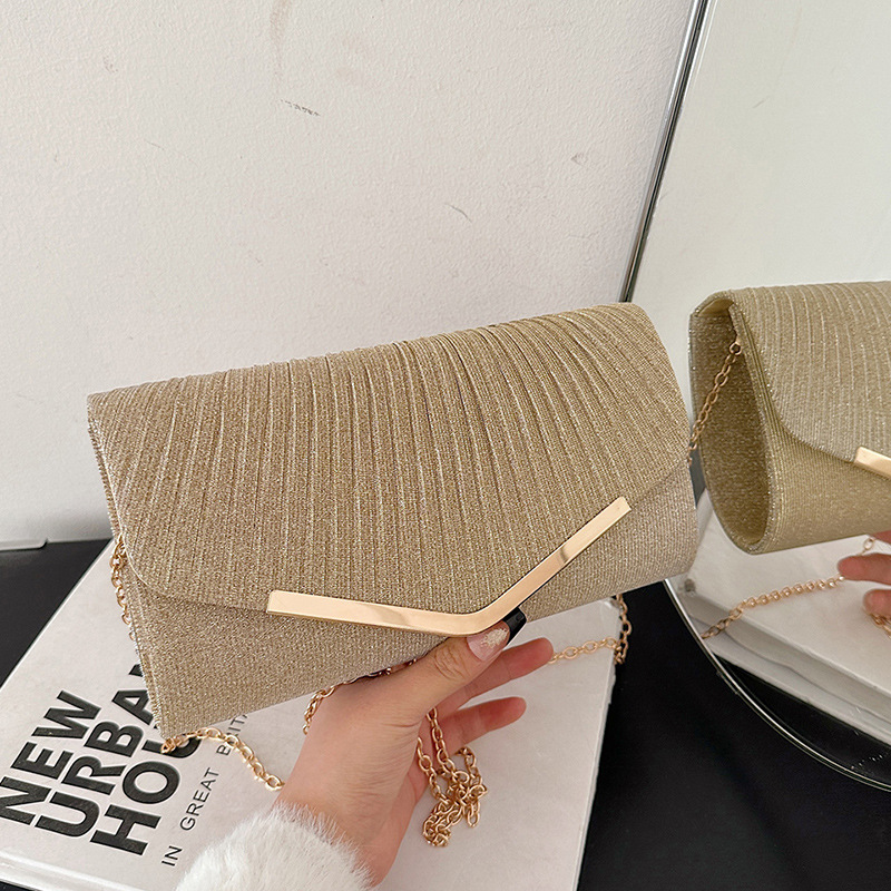 Abendtasche für Damen ⎜ Elegante Clutch mit Kettenriemen und Glitzereffekt für Dinner und festliche Anlässe