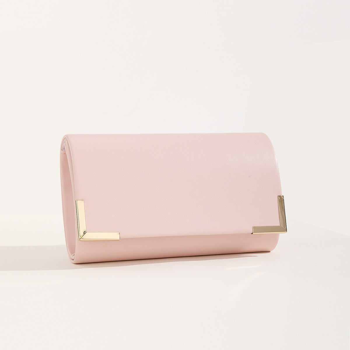 Elegante Damen Clutch Tasche ⎜ Schlichte Abendtasche mit Metall-Ecken und Kettenriemen