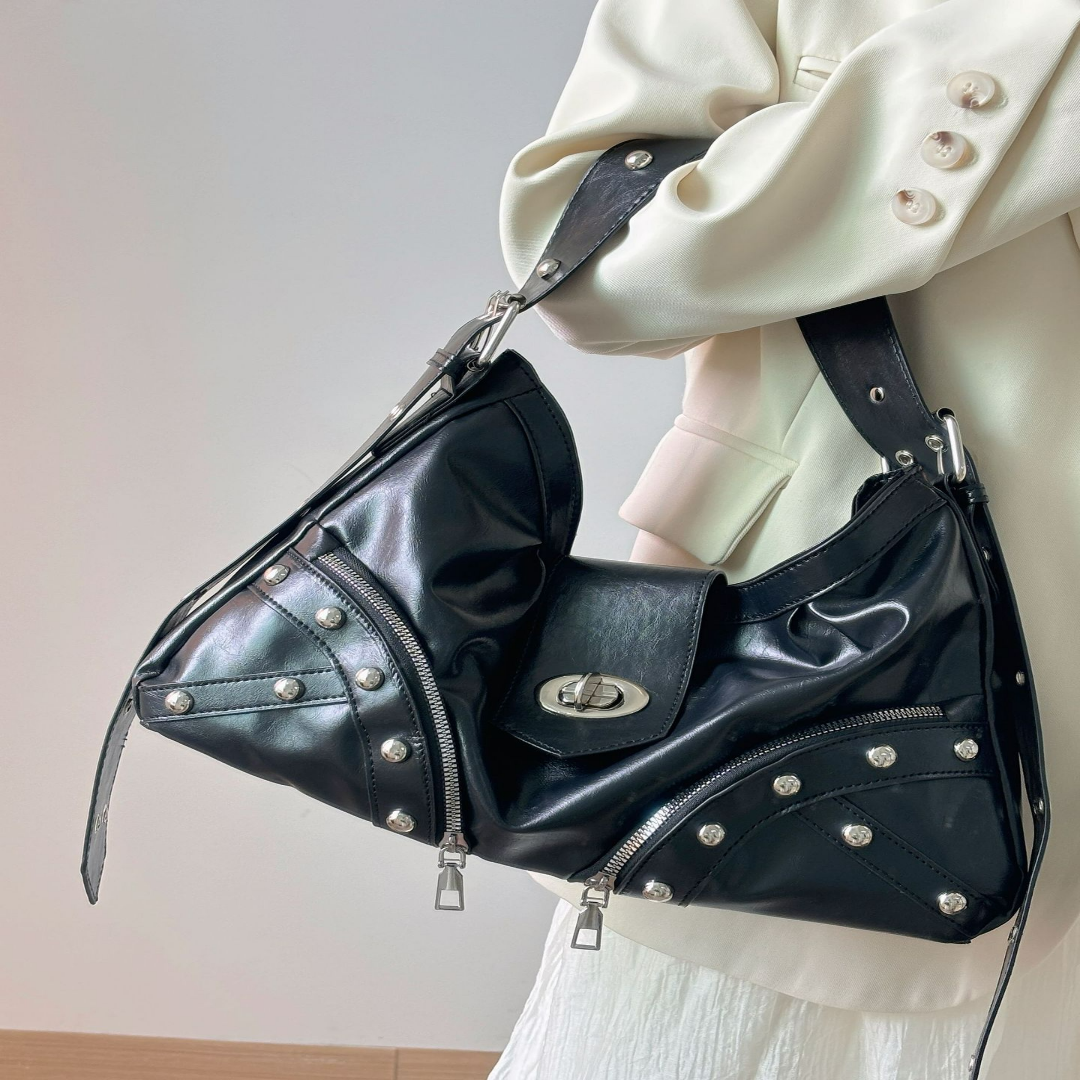 Schultertasche für Damen ⎜ Retro Biker-Bag mit Nieten und Reißverschlüssen für lässige Outfits und Alltag