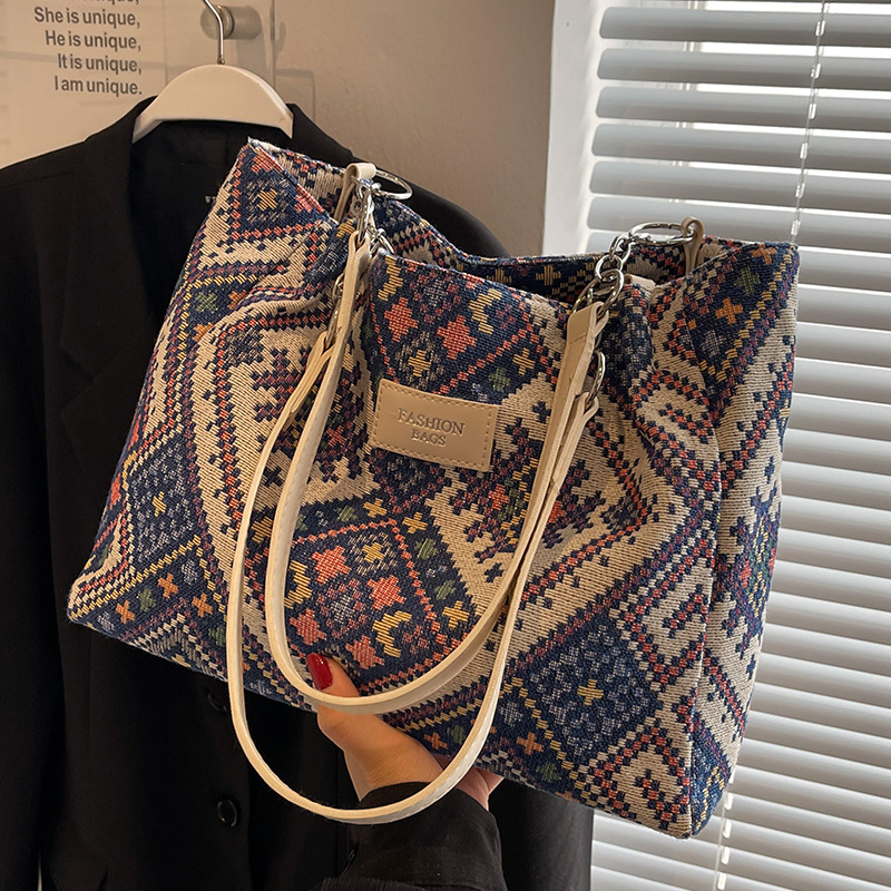 Shopper Tasche für Damen ⎜ Geräumige Schultertasche mit Ethno-Muster für Schule, Büro oder Freizeit