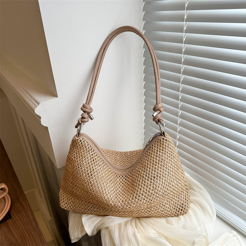 Damen Schultertasche aus Strohmaterial ⎜ Leichte Sommertasche mit Retro-Charme für Alltag und Ausflüge