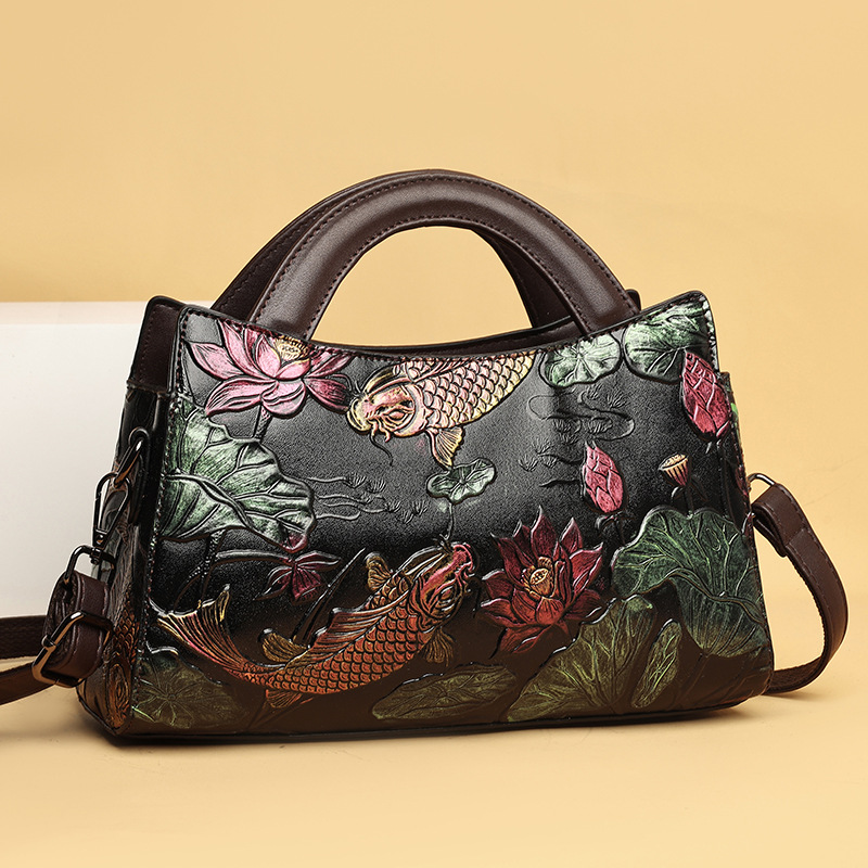 Damen Schultertasche mit Prägung ⎜ Elegante Umhängetasche im Retro-Stil mit großem Stauraum und Tragegriff