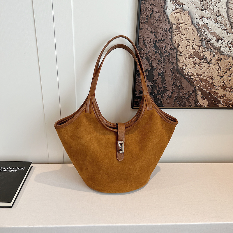 Damen Henkeltasche im Vintage-Stil ⎜ Große Schultertasche aus Wildlederoptik für Alltag und Shopping