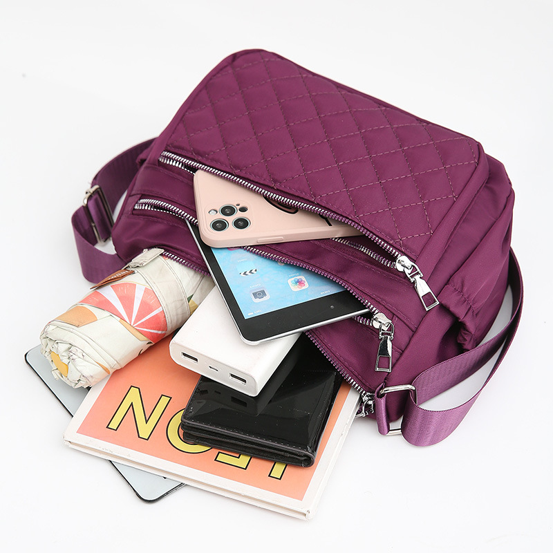 Umhängetasche für Damen ⎜ Leichte Schultertasche aus Oxford mit Reißverschluss und viel Stauraum