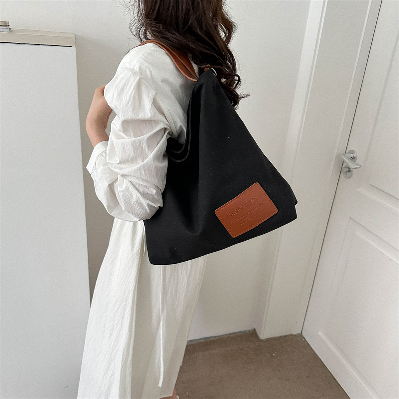 Canvas Tasche für Damen ⎜ Schlichte Schultertasche mit Griff und Riemen für Alltag, Freizeit und Stadtbummel