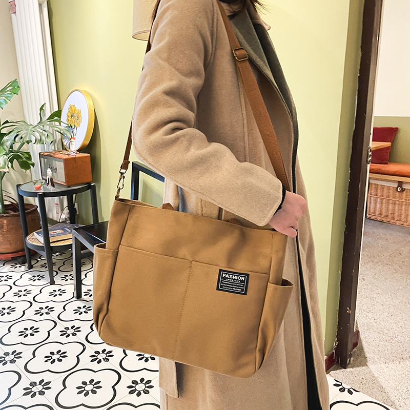 Canvas Umhängetasche mit Außentasche ⎜ Geräumige Tragetasche für Damen im Retro-Stil mit Mehreren Fächern