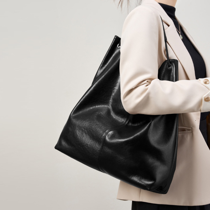 Shopper Tasche für Damen ⎜ Große Tragetasche aus Leder mit Struktur und viel Stauraum für den Alltag