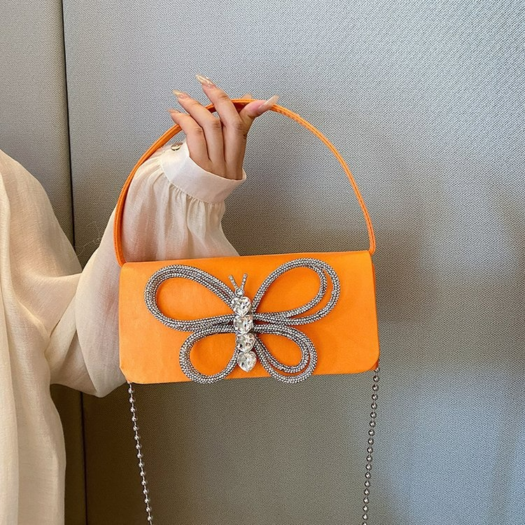 Elegante Handtasche für Damen ⎜ Stilvolles Design mit funkelndem Schmetterlings-Applikation und Schulterkette