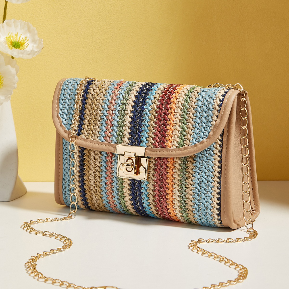 Umhängetasche für Damen im Boho-Stil ⎜ Bunte Kettentasche mit gewebtem Muster für Freizeit und Sommer-Outfits