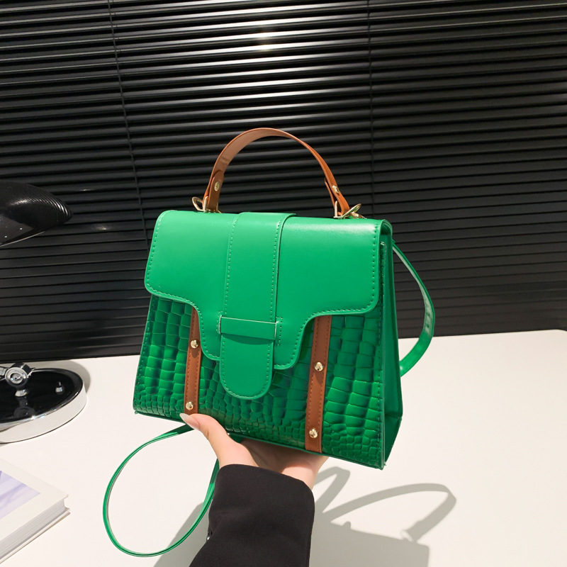 Damen Handtasche Im Retro-Stil ⎜ Umhängetasche Mit Kroko-Optik Und Kontrastfarben Für Alltag Und Ausgehen