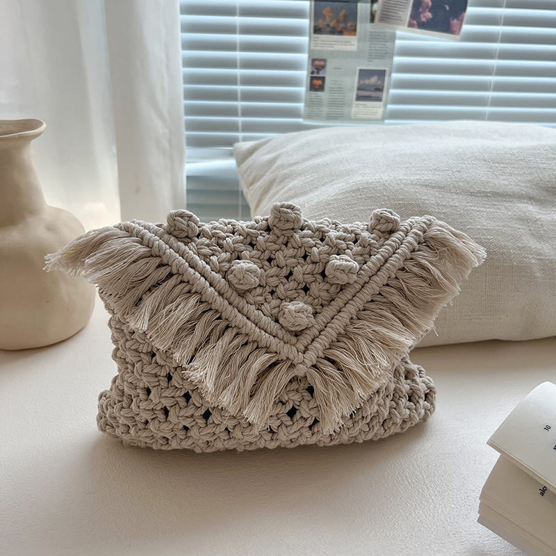 Woven Umhängetasche für Damen ⎜ Handgefertigte Baumwolltasche mit Fransen-Design und verstellbarem Träger
