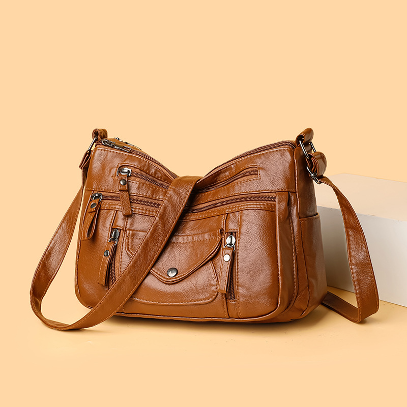 Schultertasche für Damen ⎜ Weiche Umhängetasche aus Kunstleder mit großem Stauraum und praktischen Außentaschen