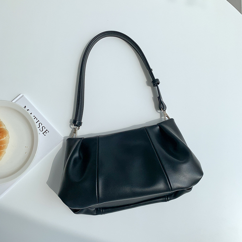 Schultertasche für Damen ⎜ Modische Unterarmtasche mit Reißverschluss und Falten-Design für Alltag und Ausgehen