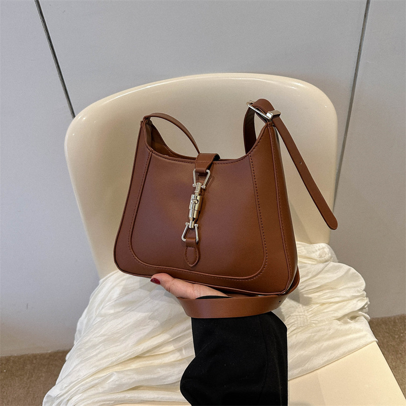Umhängetasche für Damen ⎜ Schlichte Schultertasche mit dekorativer Schnalle für Alltag und Sommer-Outfits