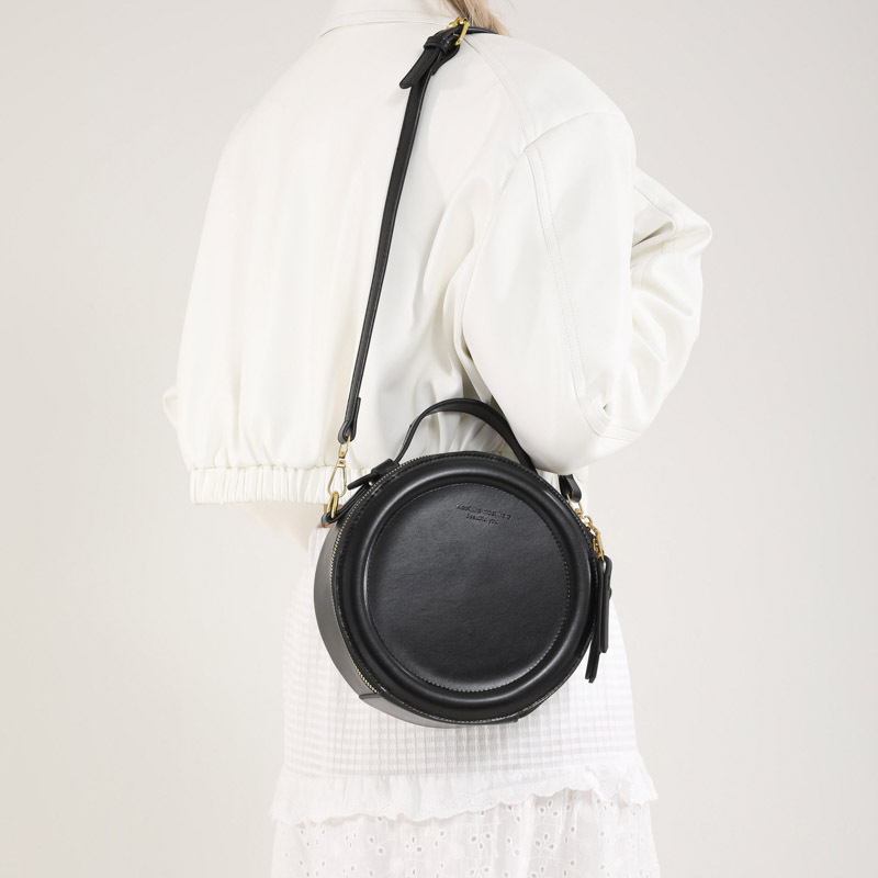 Umhängetasche für Damen ⎜ Runde Schultertasche mit Reißverschluss und Tragegriff für Alltag und Ausgehen