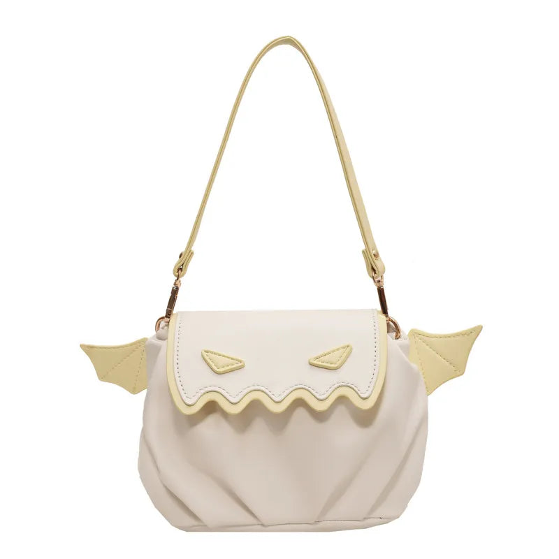 Umhängetasche für Damen ⎜ Verspielte Cloud-Bag mit Falten-Design und kontrastfarbenen Flügel-Details für besondere Anlässe