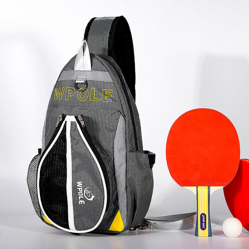 Sportliche Umhängetasche für Tischtennis ⎜ Leichte Brusttasche mit Flaschenfach für Training und Freizeit