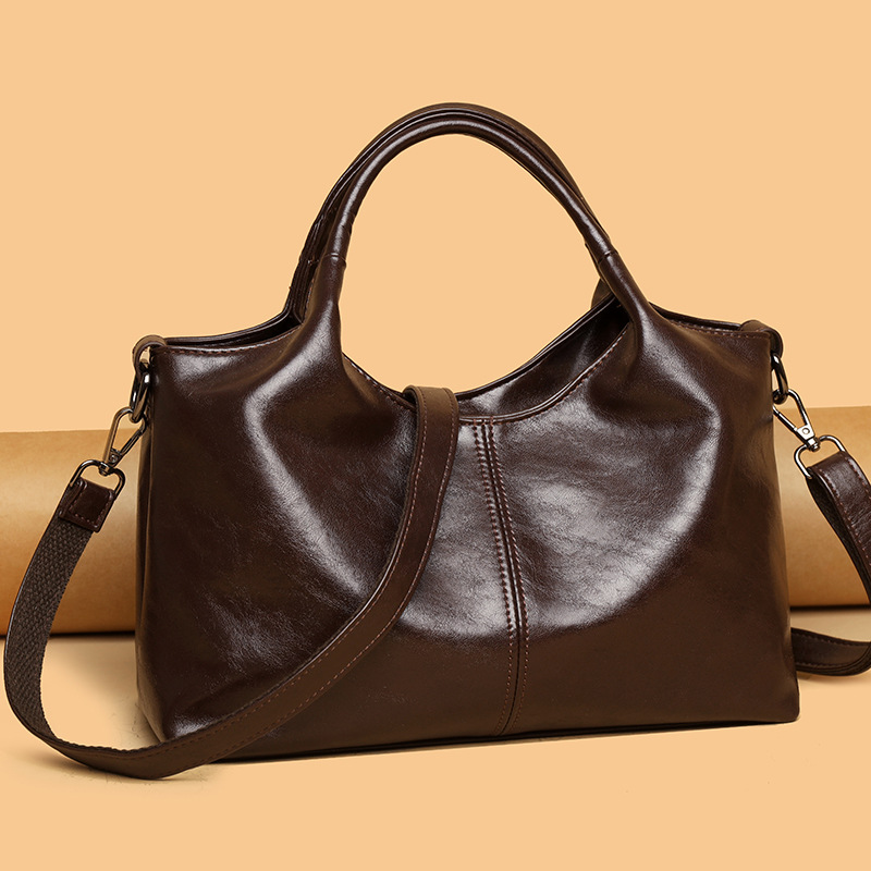 Schultertasche mit Großem Volumen ⎜ Geräumige Umhängetasche für Damen aus Glattem Kunstleder und Doppelgriff