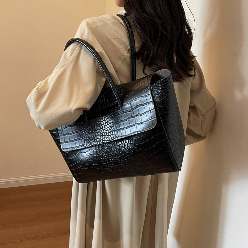 Damen Handtasche Kroko-Optik – Große Schultertasche Kunstleder