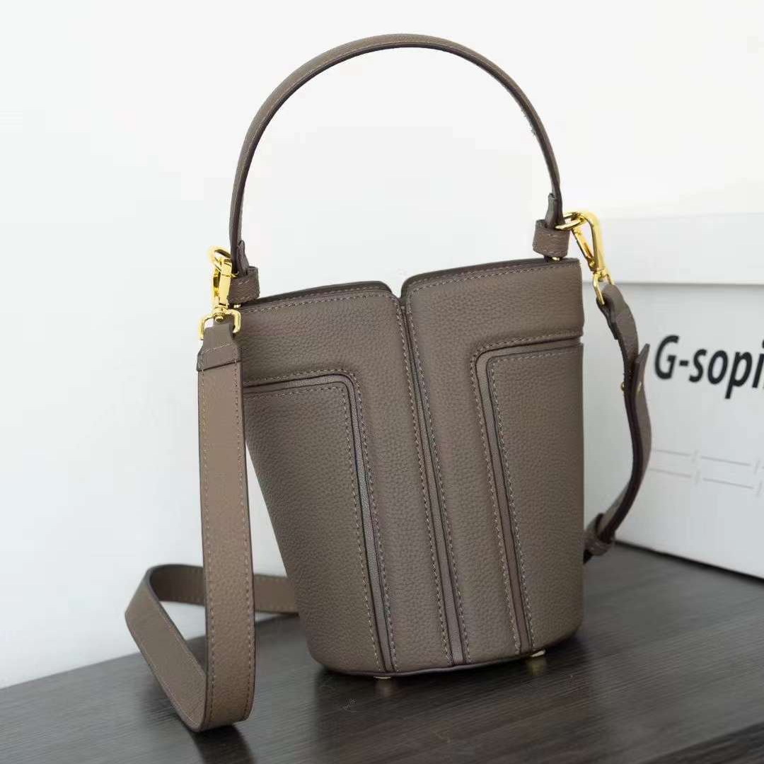 Damen Schultertasche ⎜ Stylische Bucket Bag mit großem Stauraum für Alltag und City-Look