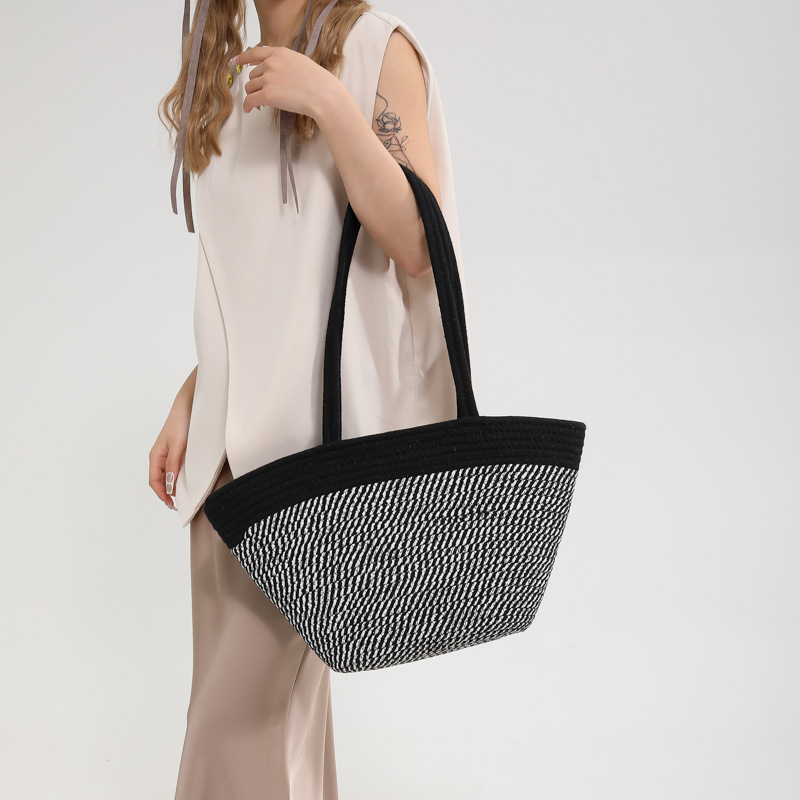 Stroh-Handtasche im Frühlings-Design ⎜ Große Kapazität mit Modernem Kontrastfarben-Look
