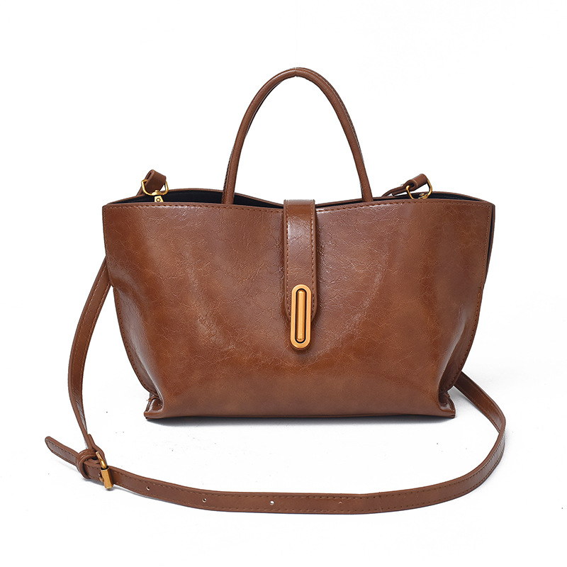 Damen Handtasche aus Kunstleder ⎜ Schlichtes Design mit Schulterriemen und viel Stauraum