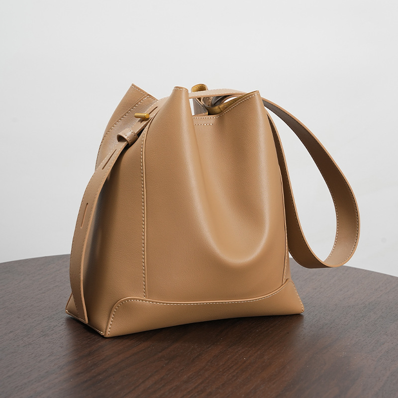 Damen Schultertasche Aus Leder ⎜ Geräumige Bucket Bag Mit Verstellbarem Trageriemen