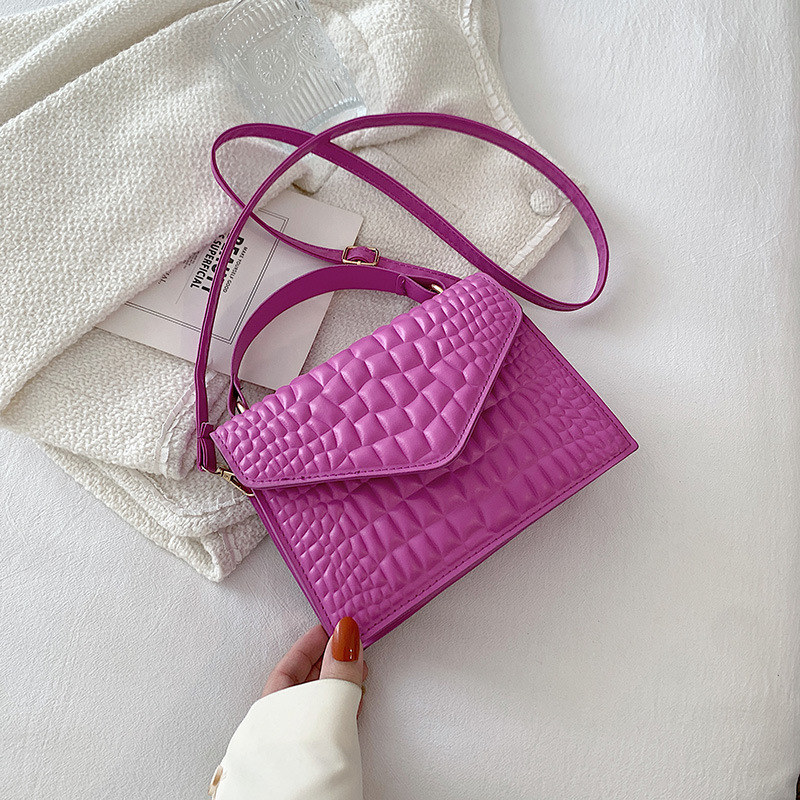 Elegante Handtasche für Damen ⎜ Schlichtes Design mit edlem Quilting und praktischer Schultertragefunktion
