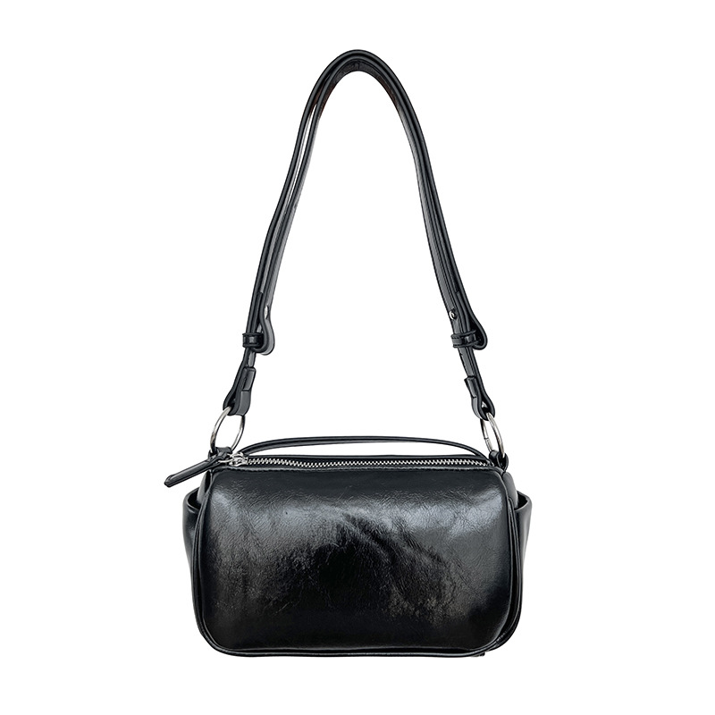 Schultertasche für Damen ⎜ Modische Baguette-Tasche im kompakten Design für Alltag und Ausgehen