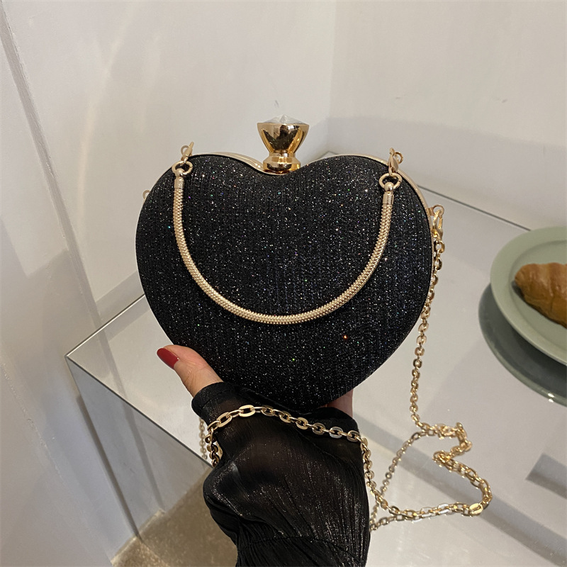 Abendtasche für Damen ⎜ Glänzende Clutch in Herzform mit Kette für elegante Events und besondere Anlässe