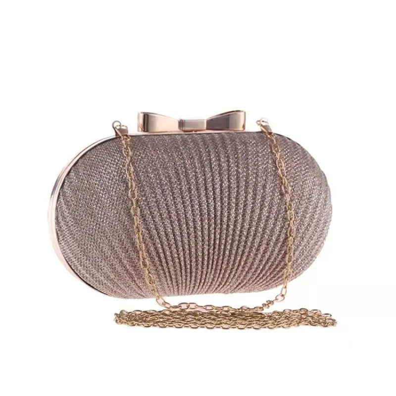 Clutch für Damen ⎜ Elegante Abendtasche in Faltenoptik mit Schleifendetail und Kettenträger für festliche Anlässe