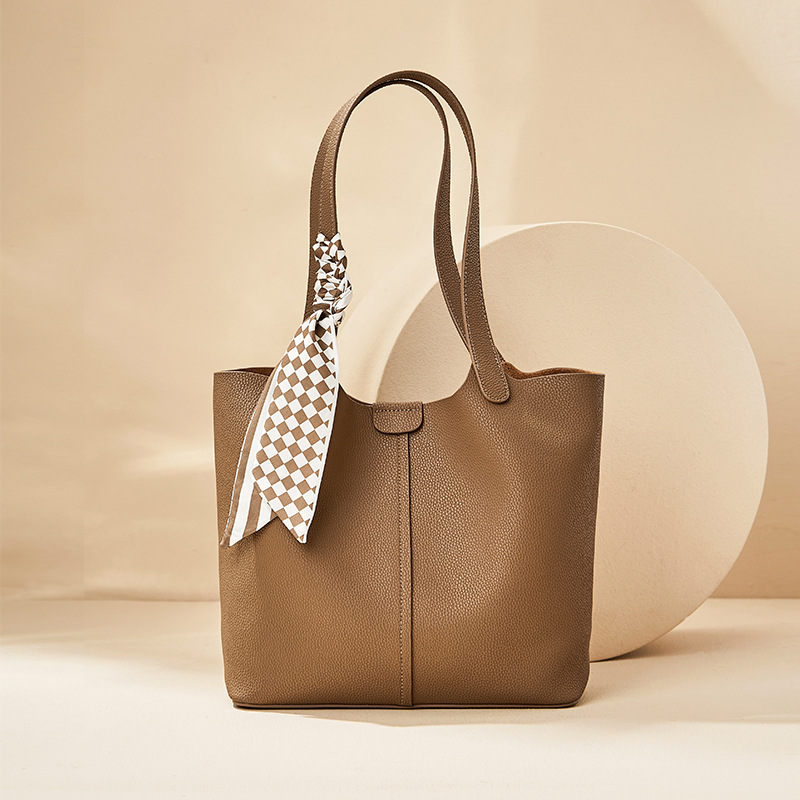 Shopper Tasche für Damen ⎜ Elegante Ledertasche mit großem Stauraum und Schalgriff für Beruf und Alltag